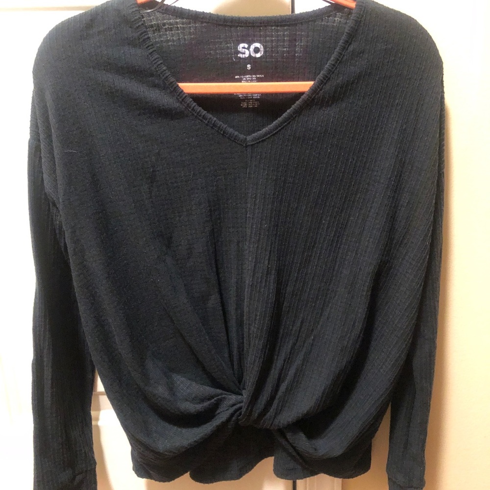 SO brand women’s size small black sweater